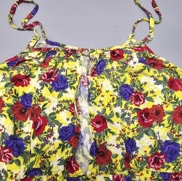 love by chesley yellow floral romper with side cutouts women's size large - Picture 6 of 13